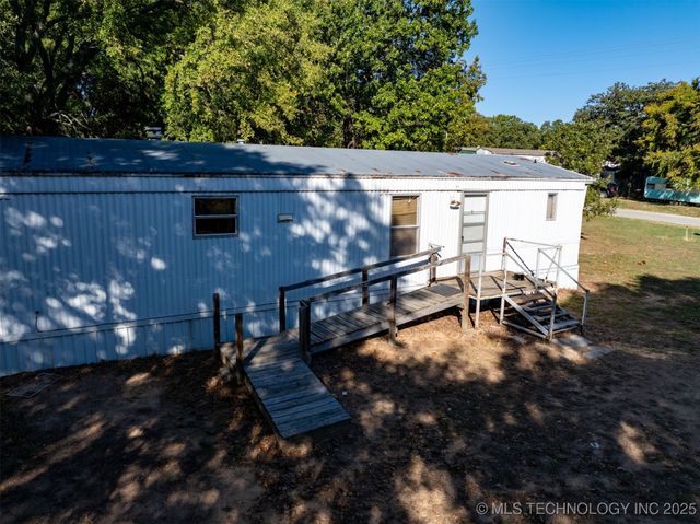 11137 Snell, Kingston, OK 73439