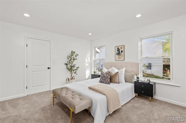 1433 Glenlea Drive, Maryland Heights, MO 63043