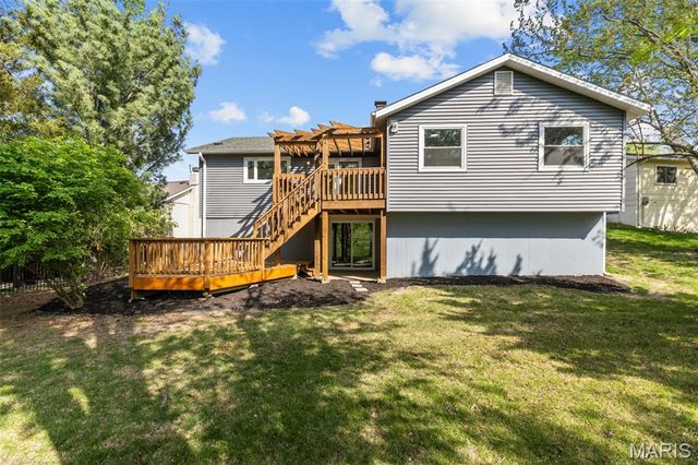 1433 Glenlea Drive, Maryland Heights, MO 63043