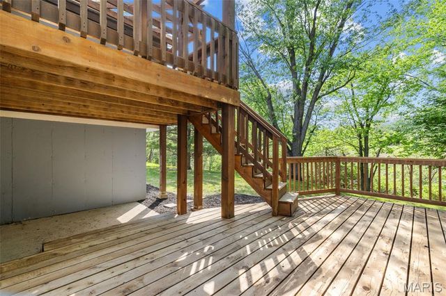 1433 Glenlea Drive, Maryland Heights, MO 63043