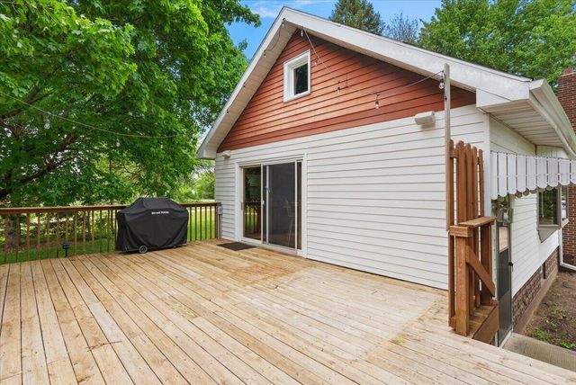 11781 8th Avenue NW, Grand Rapids, MI 49534
