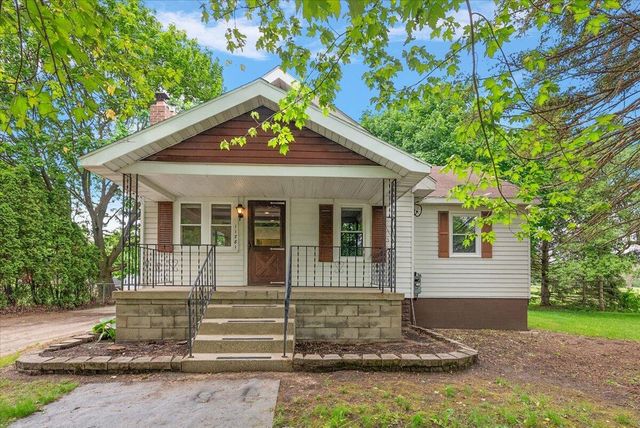 11781 8th Avenue NW, Grand Rapids, MI 49534