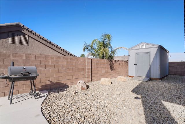 2295 Indigo Street, Kingman, AZ 86401