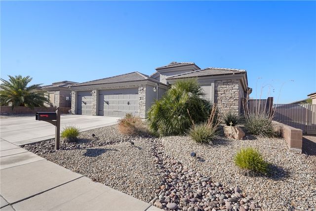 2295 Indigo Street, Kingman, AZ 86401