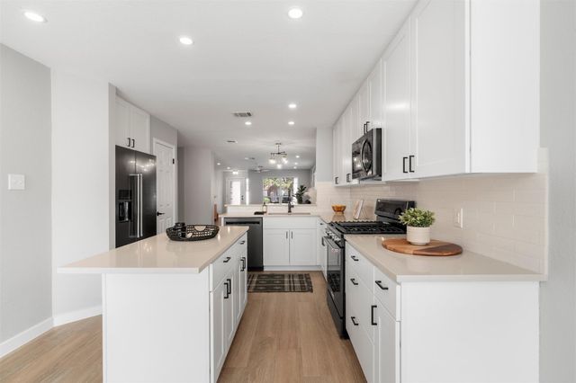 13521 Albania WAY, Austin, TX 78729