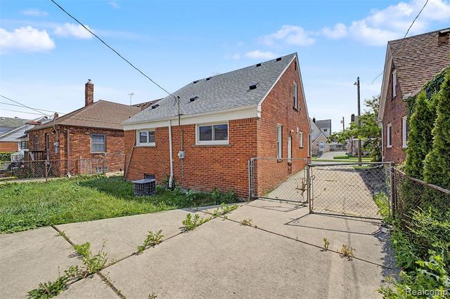 5485 Steadman Street, Dearborn, MI 48126
