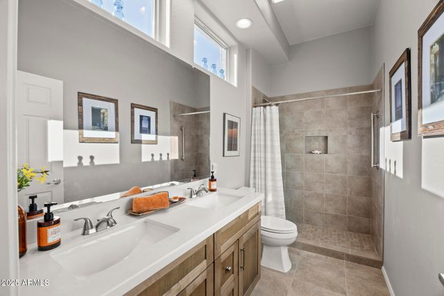 6745 S Bedford Court, Chandler, AZ 85249