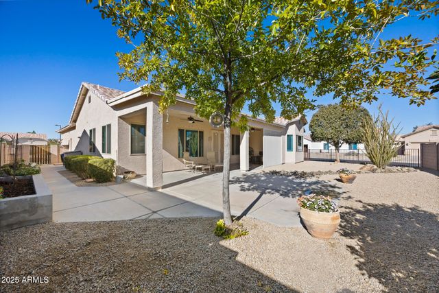 6745 S Bedford Court, Chandler, AZ 85249