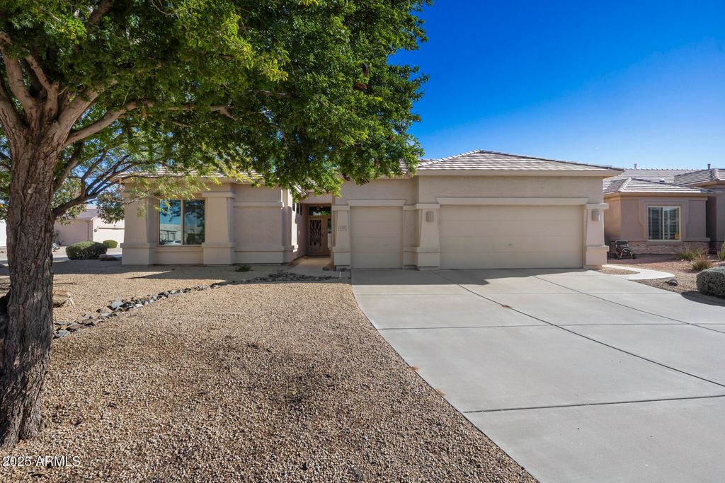 6745 S Bedford Court, Chandler, AZ 85249
