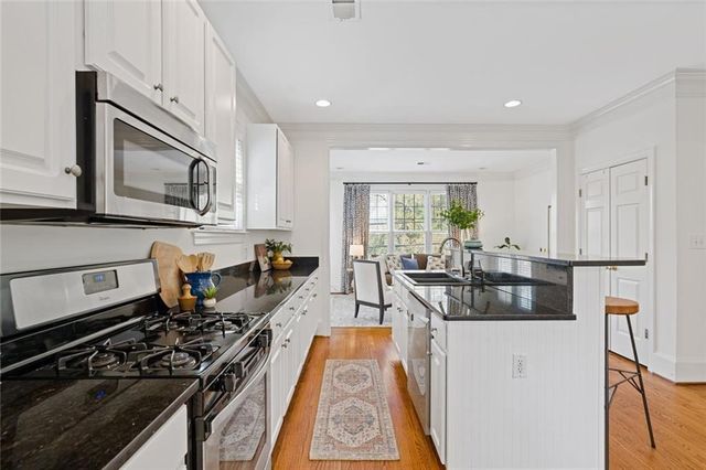 341 Irwin Street NE, Atlanta, GA 30312