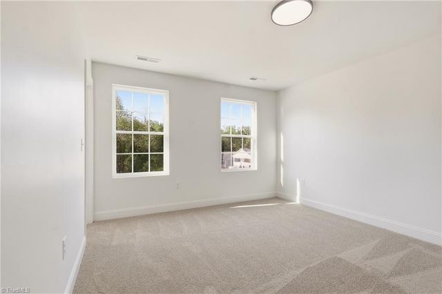 1655 Stone Hill Court, Winston-salem, NC 27105