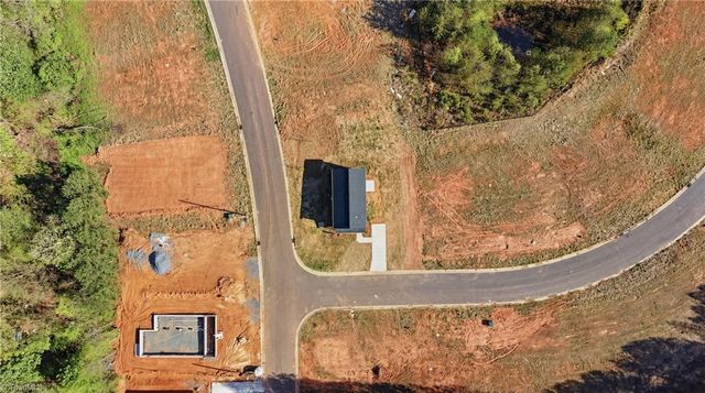 1655 Stone Hill Court, Winston-salem, NC 27105