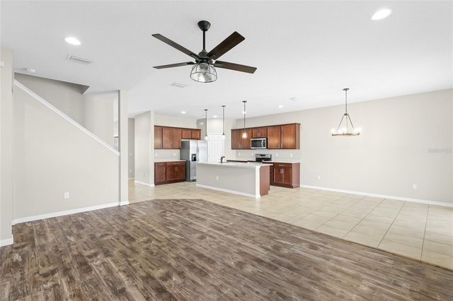 6574 KENAVA LOOP, Palmetto, FL 34221