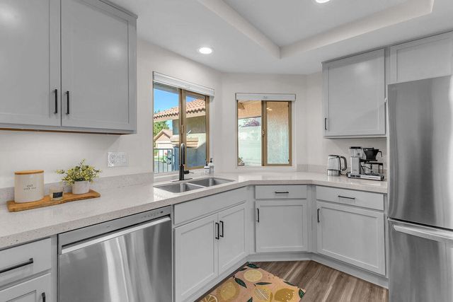 42014 Sand Dune Drive, Palm Desert, CA 92211