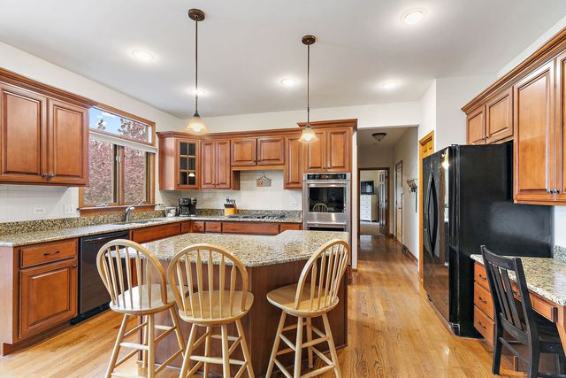 4N128 ARBOR CREEK Road, St. Charles, IL 60175