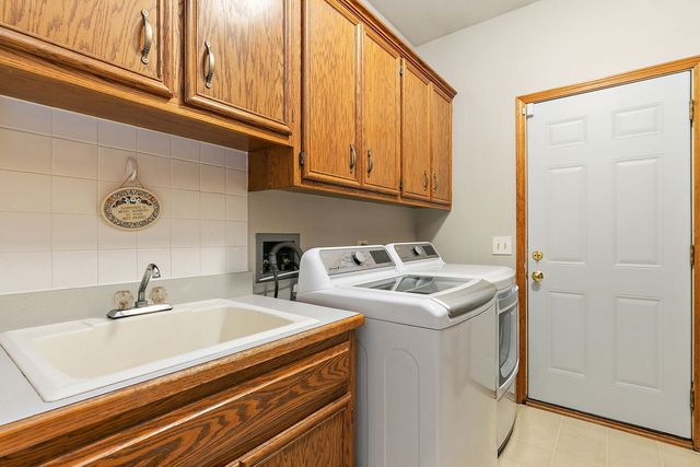 4N128 ARBOR CREEK Road, St. Charles, IL 60175