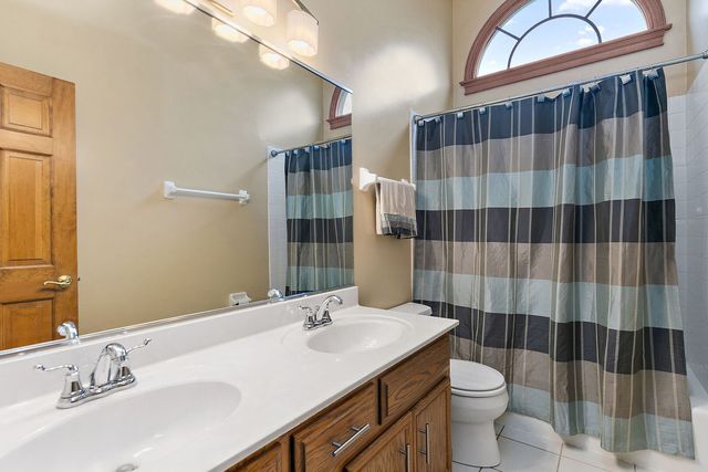 4N128 ARBOR CREEK Road, St. Charles, IL 60175