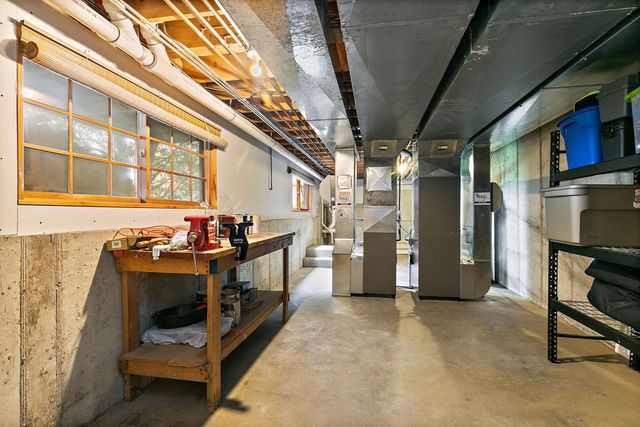 4N128 ARBOR CREEK Road, St. Charles, IL 60175