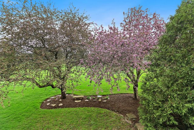 4N128 ARBOR CREEK Road, St. Charles, IL 60175