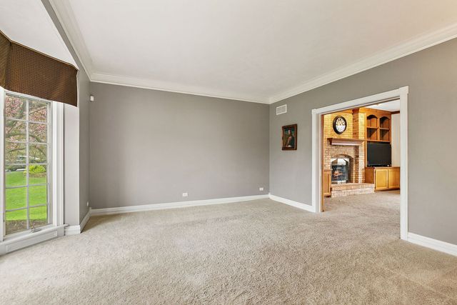 4N128 ARBOR CREEK Road, St. Charles, IL 60175