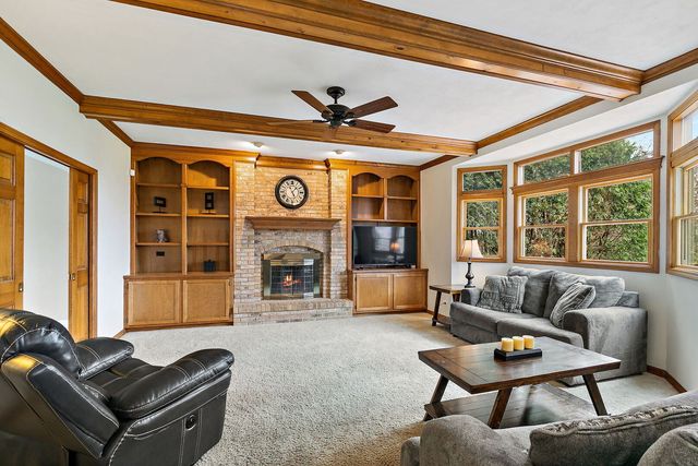 4N128 ARBOR CREEK Road, St. Charles, IL 60175