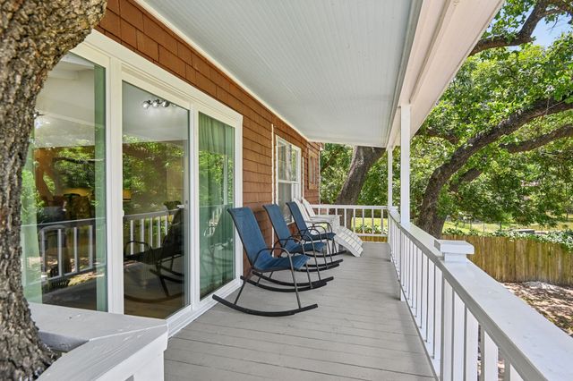 11701 Oakwood Lane, Fort Worth, TX 76179