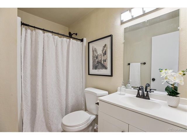 1872 Robb St, Lakewood, CO 80215