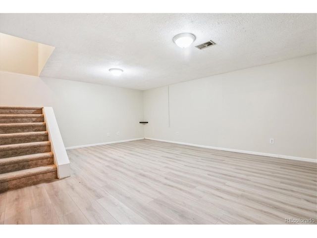 1872 Robb St, Lakewood, CO 80215