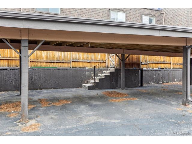 1872 Robb St, Lakewood, CO 80215