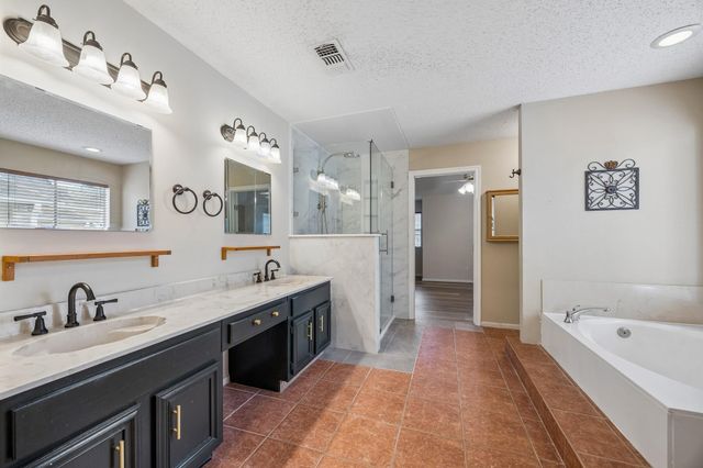 1607 Beaconshire Road, Houston, TX 77077