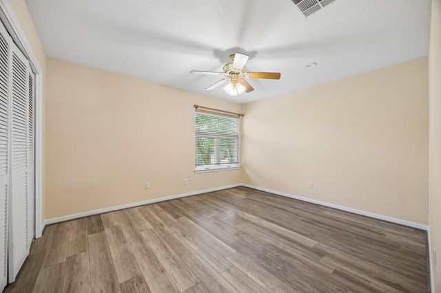 1607 Beaconshire Road, Houston, TX 77077