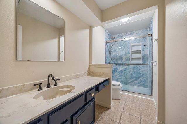 1607 Beaconshire Road, Houston, TX 77077