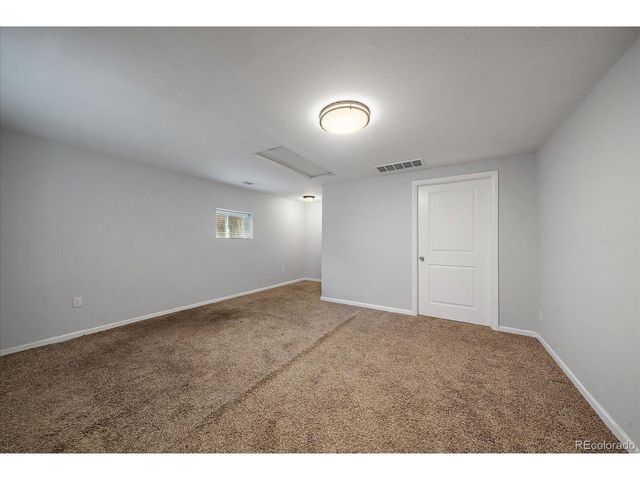 2001 W Wesley Ave, Englewood, CO 80110