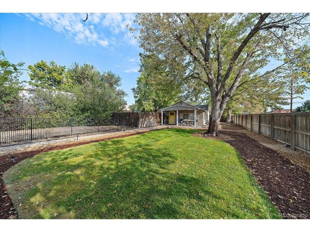 2001 W Wesley Ave, Englewood, CO 80110
