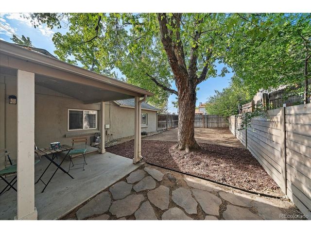 2001 W Wesley Ave, Englewood, CO 80110