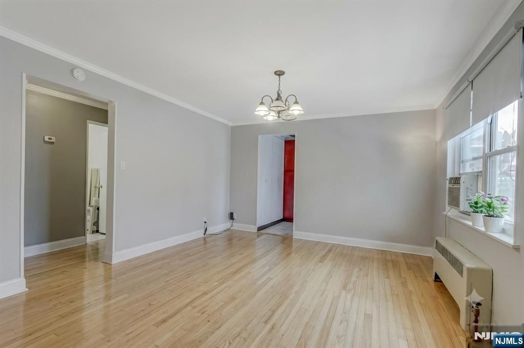 370 Esplanade 21, Hackensack, NJ 07601