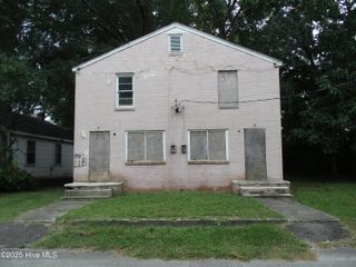 705 E Vernon Avenue # 707, Kinston, NC 28501