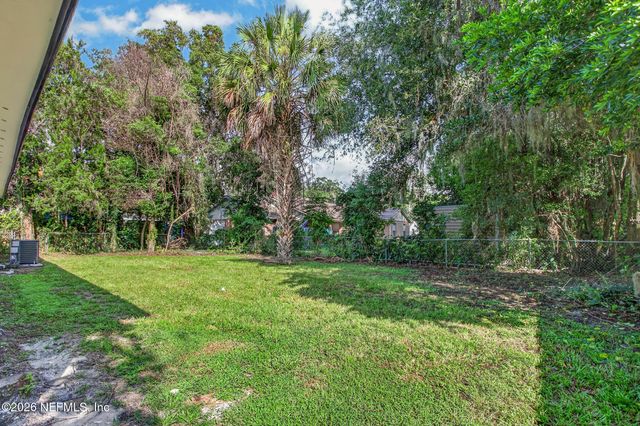 1512 ANDERSON Street, Green Cove Springs, FL 32043