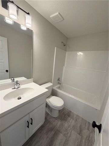 1206 Noah Lane, Kearney, MO 64060