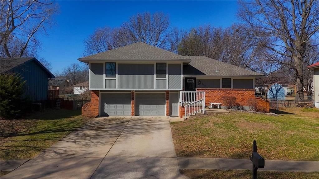 317 Monroe Avenue, Belton, MO 64012