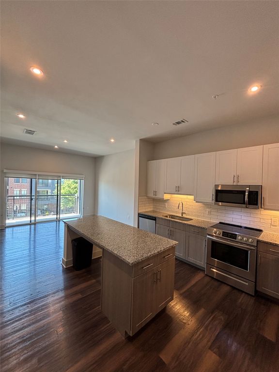 6303 Frisco Square Boulevard 306, Frisco, TX 75034