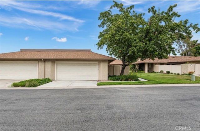 26172 Rainbow Glen, Newhall, CA 91321