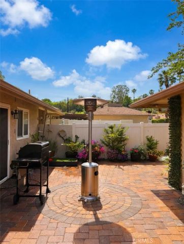 26172 Rainbow Glen, Newhall, CA 91321