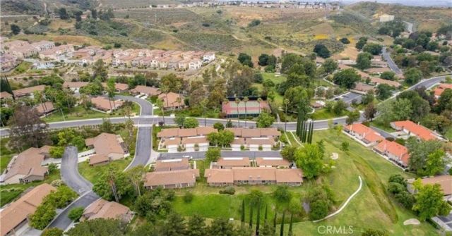 26172 Rainbow Glen, Newhall, CA 91321