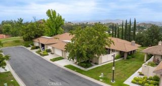 26172 Rainbow Glen, Newhall, CA 91321