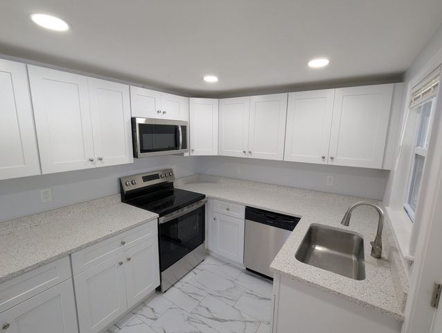 58 Washington St, Stoneham, MA 02180