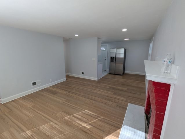 58 Washington St, Stoneham, MA 02180