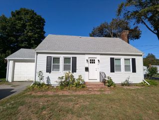 58 Washington St, Stoneham, MA 02180