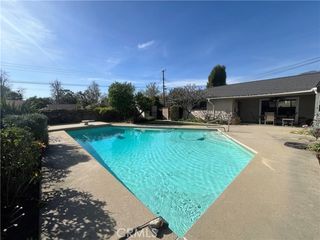 1377 N Shelley Avenue, Upland, CA 91786