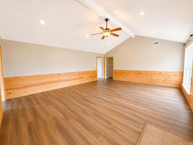 9 Country Cove, Greenbrier, AR 72058